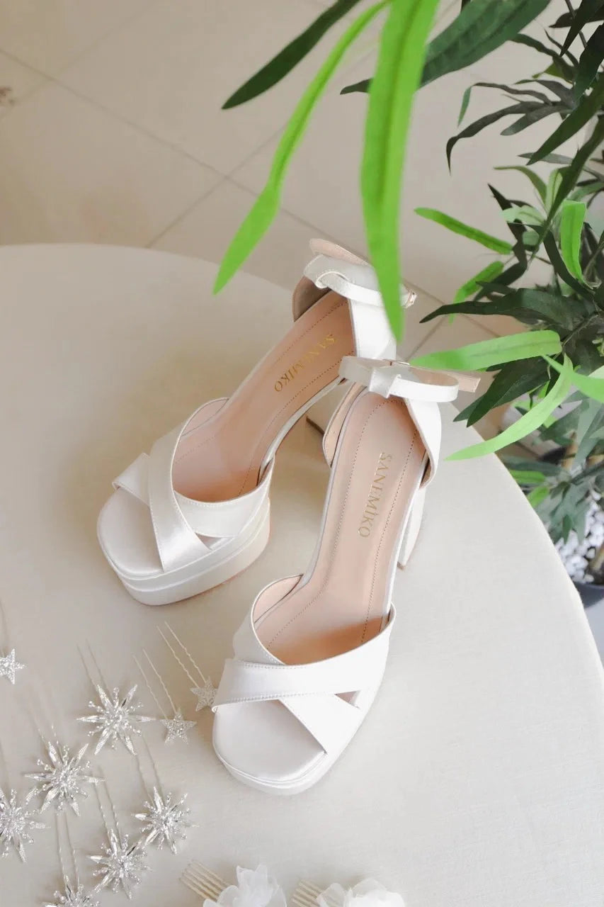 Betsy Shoes