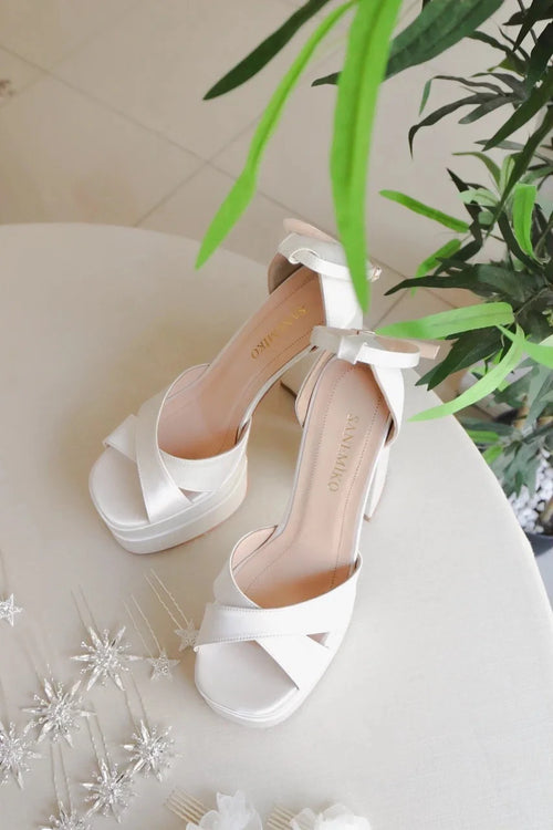 Betsy Shoes